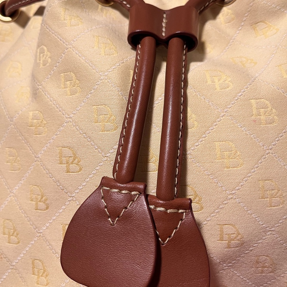 Dooney & Bourke Butter Yellow Canvas and Brown Leather Shoulder Bag - Picture 3 of 10